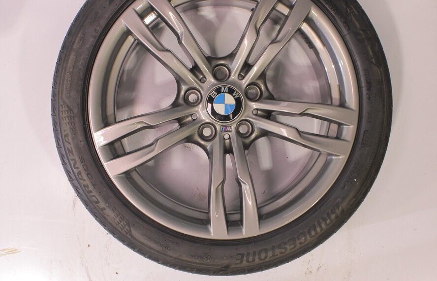 BMW BMW 3 4er F30 F31 F32 F33 F36 441M 18-Zoll Bridgestone Sommerkompletträder Neu Original