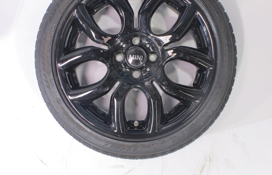 Mini Mini R50 R52 R53 R55 R56 Clubman Cooper 17-Zoll Bridgestone Runflat Winterkompletträder Original