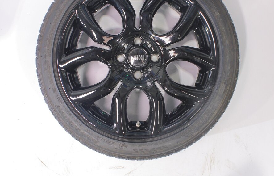 Mini Mini R50 R52 R53 R55 R56 Clubman Cooper 17-Zoll Bridgestone Runflat Winterkompletträder Original
