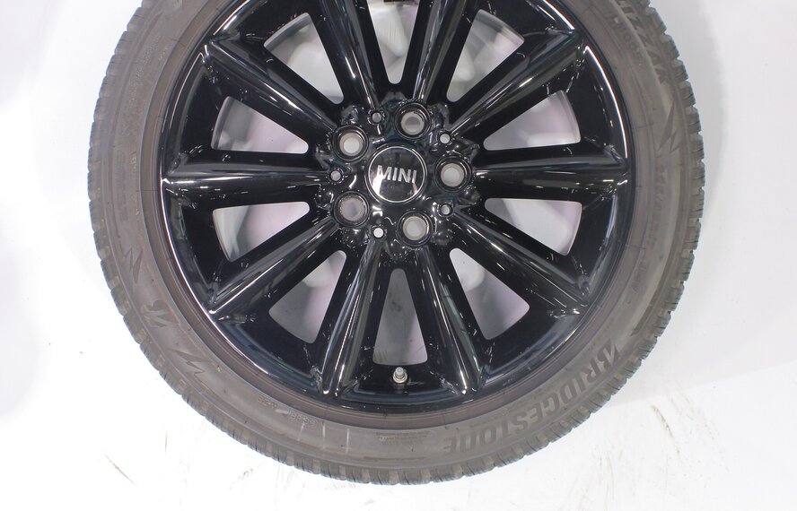Mini Mini Clubman F54 518 17-Zoll Bridgestone Winterkompletträder Original