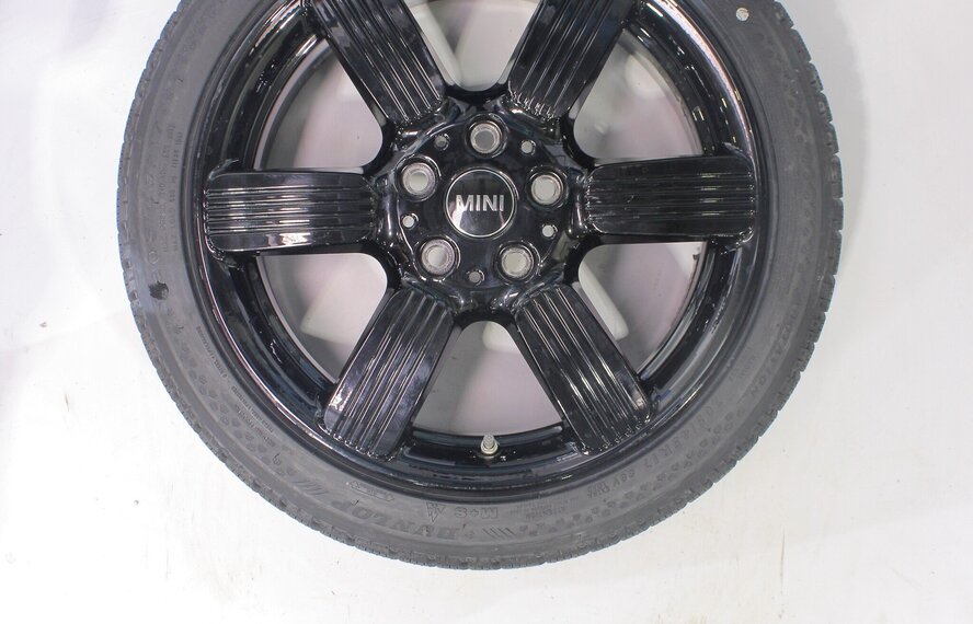 Mini Mini Cooper / S / One / Cabrio F55 F56 F57 525 17-Zoll Dunlop Runflat Winterkompletträder Original