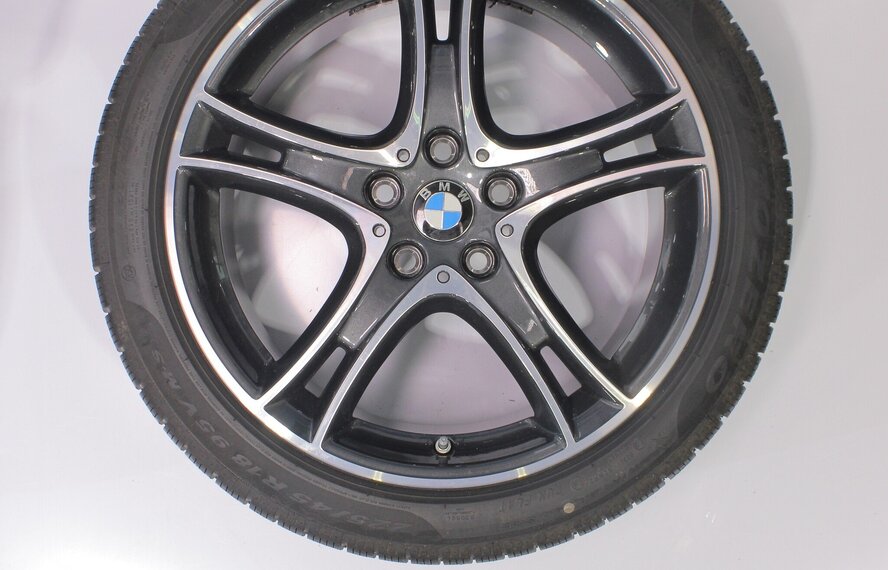 BMW BMW 2er F45 F46 Active Gran Tourer 361 18-Zoll Pirelli Runflat Winterkompletträder Original