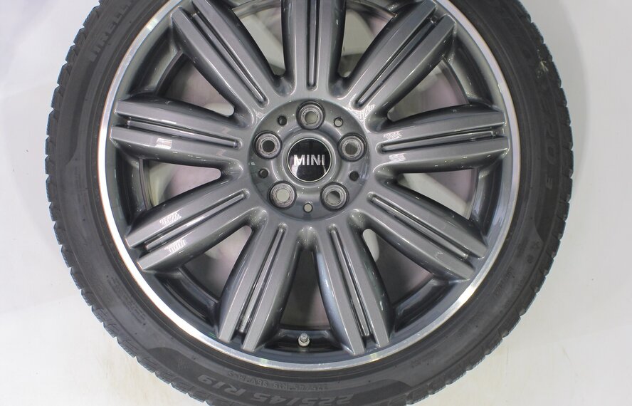 Mini Mini Countryman F60 524 19-Zoll-Felgen Pirelli Runflat Winterkompletträder Original