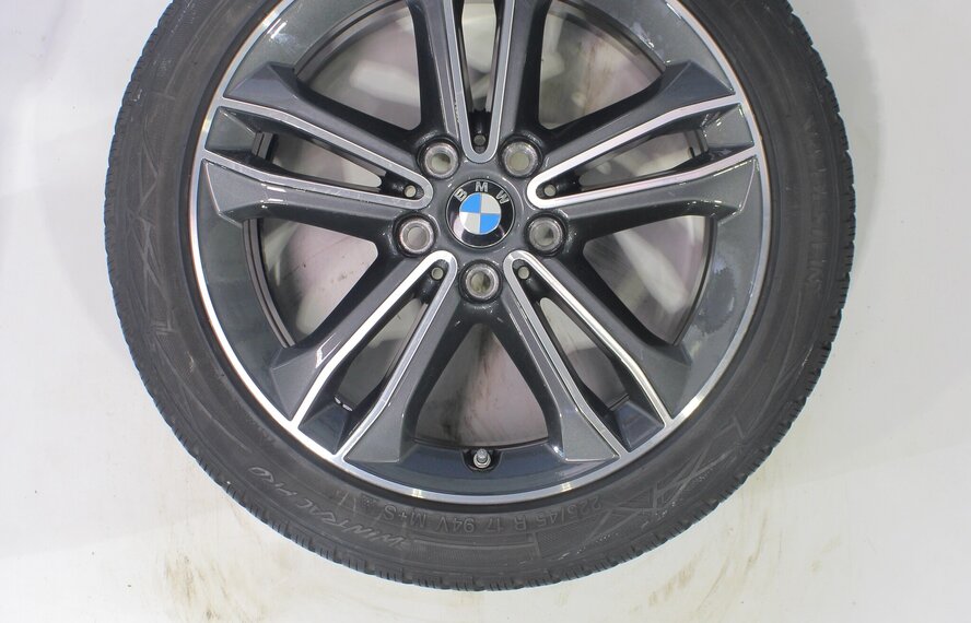 BMW BMW 1 2er F40 F44 2er Gran Coupe 549 17-Zoll Felgen Vredestein Winterkompletträder Original