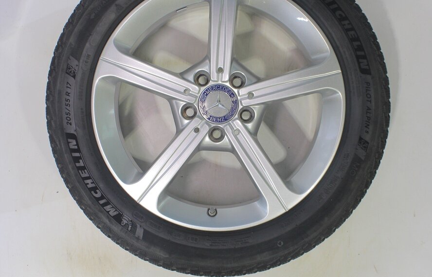 Mercedes Mercedes A B CLA Klasse W177 C118 W247 17-Zoll Felgen Michelin Winterkompletträder Original