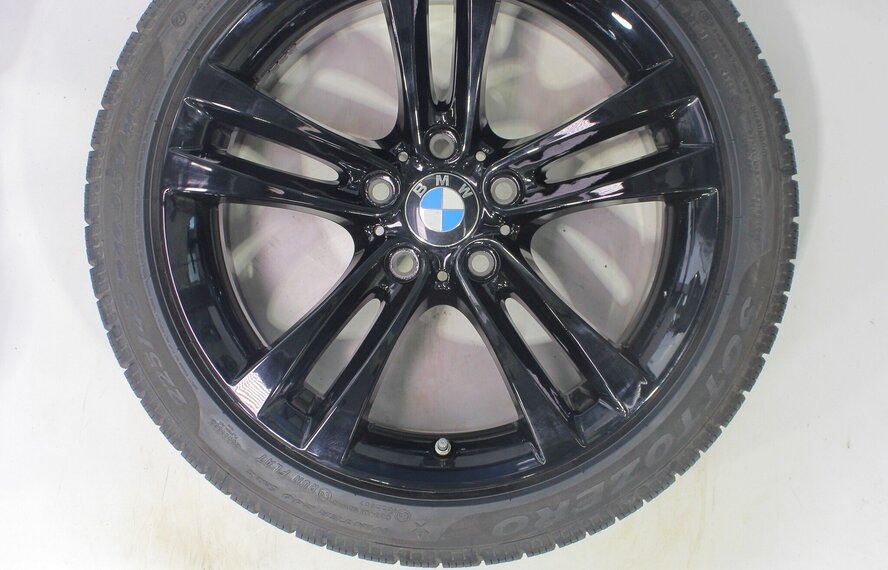 BMW BMW 3 4er F30 F31 F32 F33 F36 397 18-Zoll-Felgen Pirelli Runflat Winterkompletträder Original