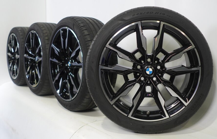 BMW BMW 4er i4 G26 861M 19-Zoll-Felgen Pirelli Runflat Sommerkompletträder Original