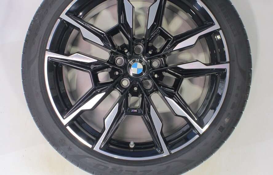 BMW BMW 4er i4 G26 861M 19-Zoll-Felgen Pirelli Runflat Sommerkompletträder Original