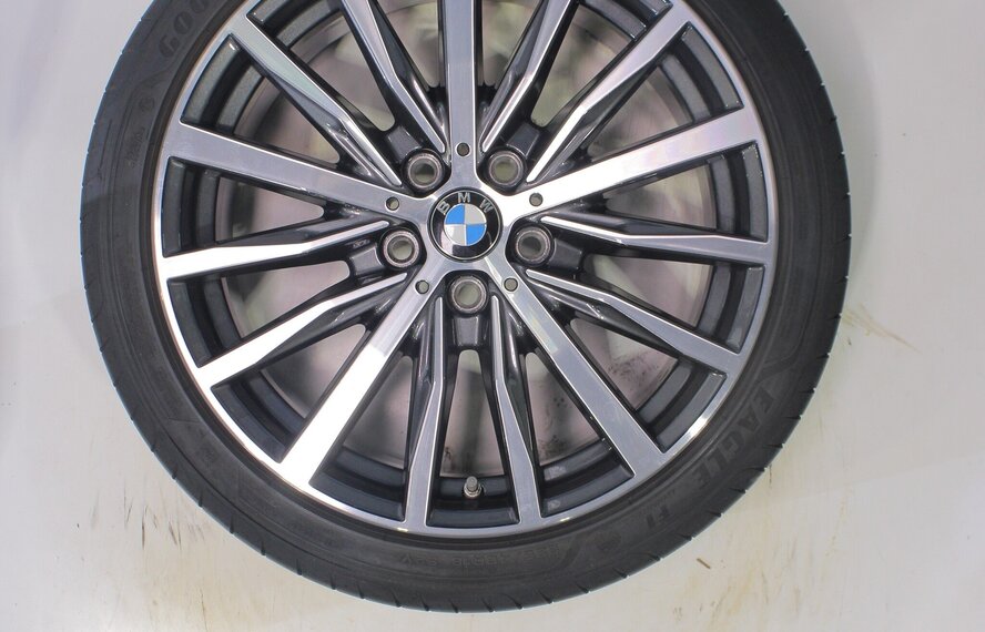BMW BMW 1 2er F40 F44 2er Gran Coupe 488 18-Zoll-Felgen Goodyear Sommerkompletträder Original