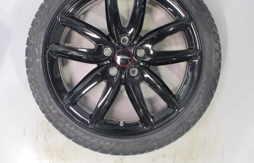 Mini Mini Clubman F54 JCW815 18-Zoll Felgen Pirelli Runflat Winterkompletträder Neu Original