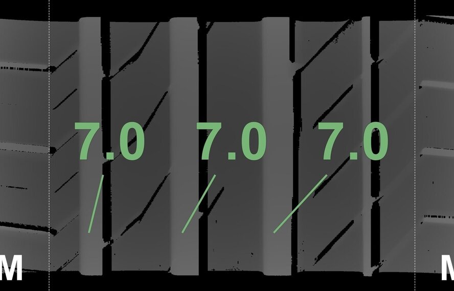 BMW BMW 1 2er F40 F44 2er Gran Coupe 486M 18-Zoll-Felgen Continental Runflat Sommerkompletträder Neu Original