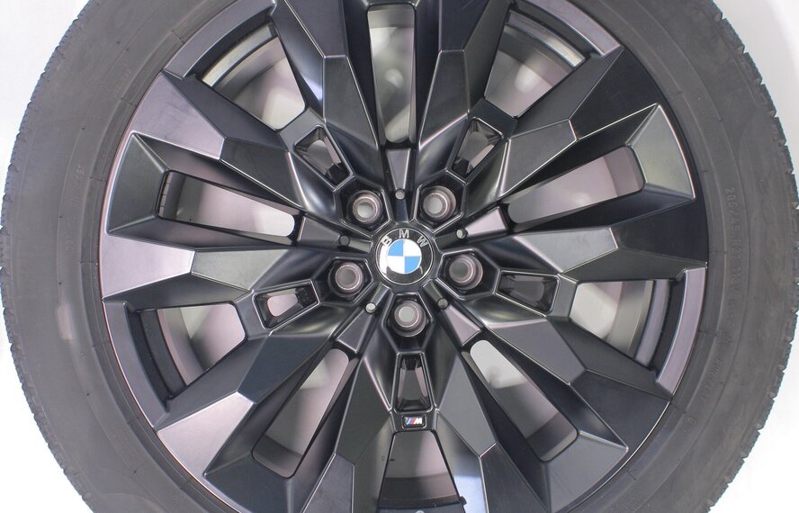 BMW BMW XM G09 917M 21-Zoll-Felgen Pirelli Runflat Winterkompletträder Original