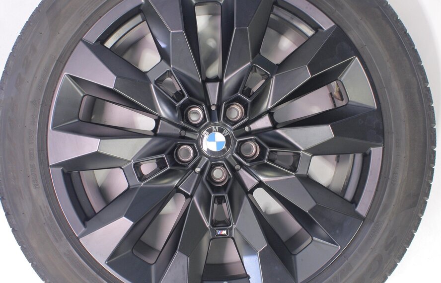 BMW BMW XM G09 917M 21-Zoll-Felgen Pirelli Runflat Winterkompletträder Original