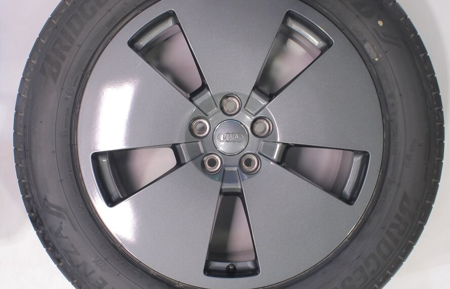 Audi Audi Etron 4KE 19-Zoll-Felgen Bridgestone Sommerkompletträder Original