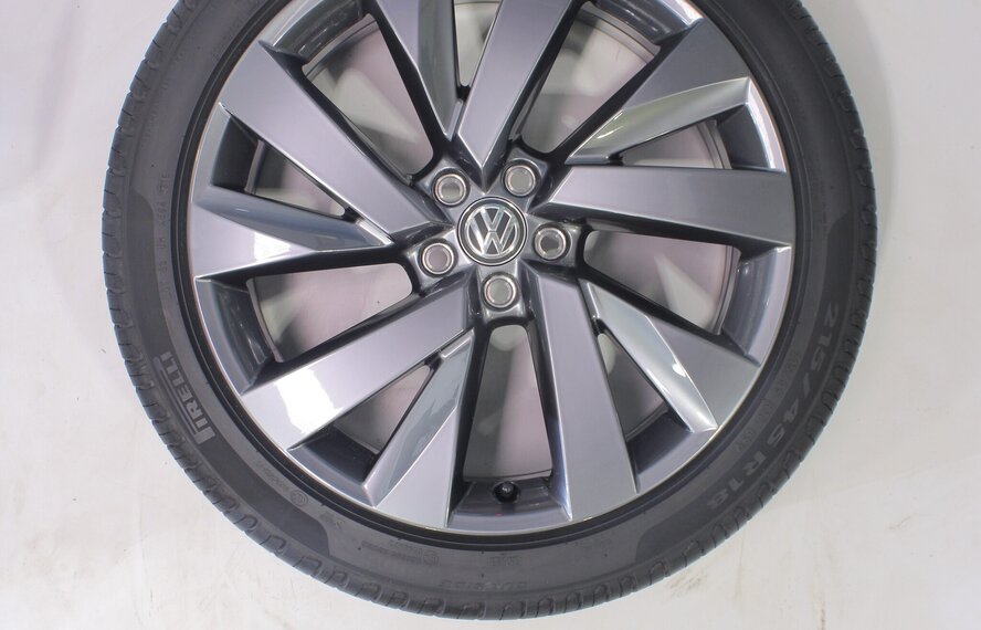 Volkswagen Volkswagen T-Cross 2GM Funchal 18-Zoll-Felgen Pirelli Sommerkompletträder Original