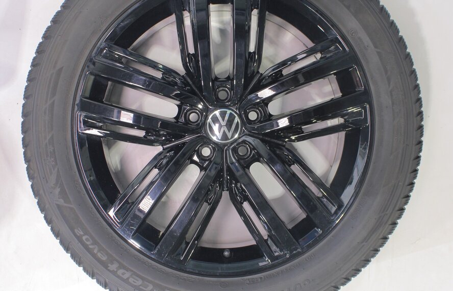 Volkswagen Volkswagen Tiguan II Auckland 19-Zoll-Felgen Hankook Winterkompletträder Original