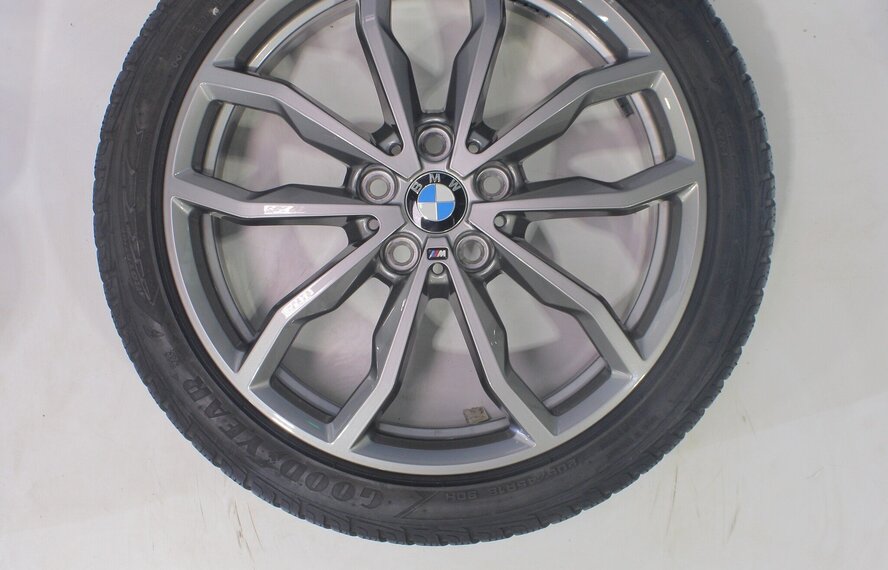 BMW BMW 1er 2er F40 F44 2er Gran Coupe 711M 18-Zoll-Felgen Goodyear Winterkompletträder Original