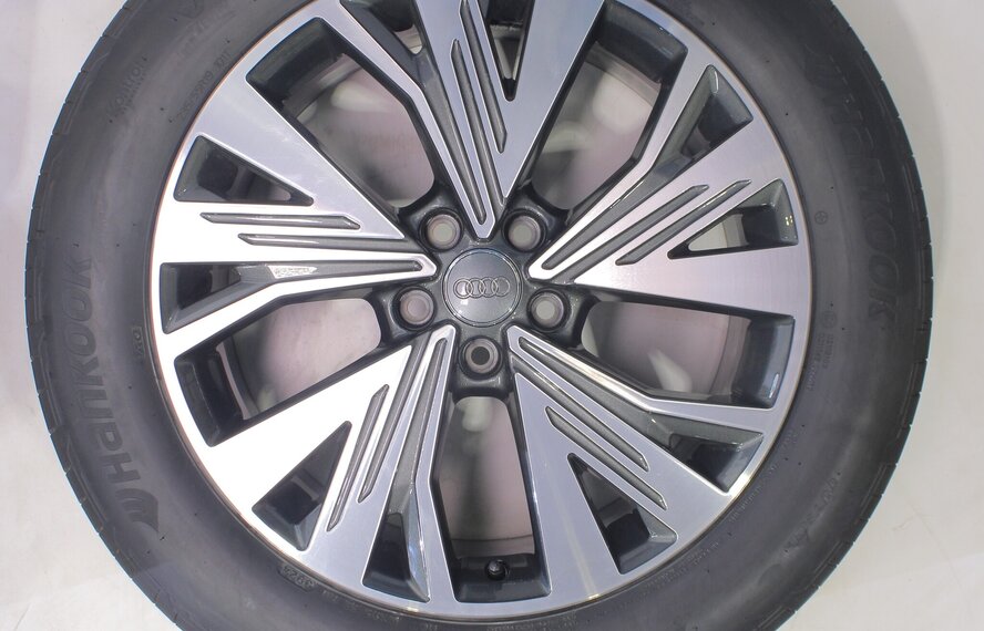 Audi Audi Q4 e-tron 19-Zoll-Felgen Hankook Sommerkompletträder Original