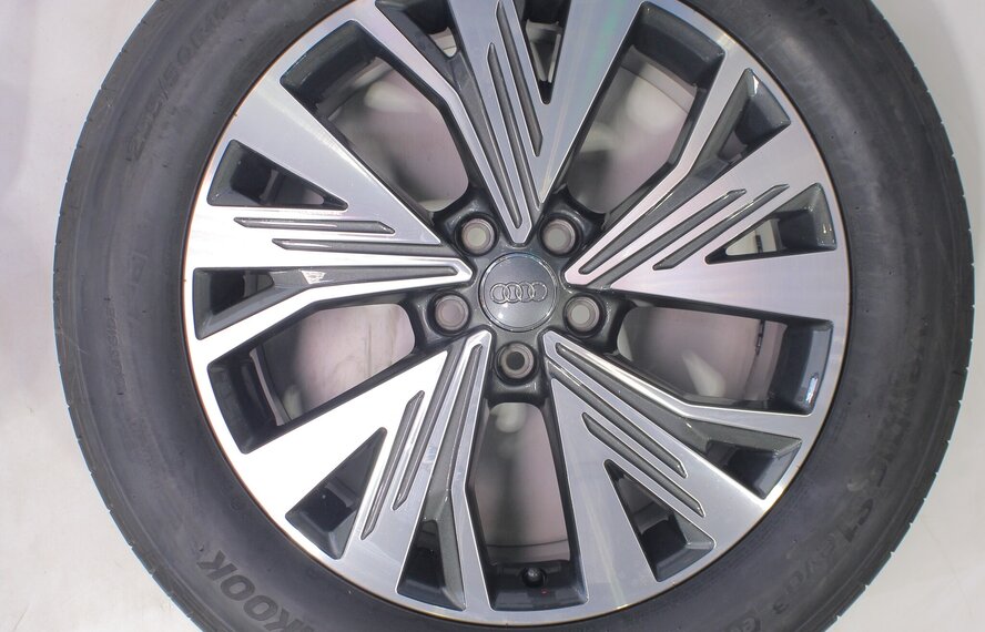 Audi Audi Q4 e-tron 19-Zoll-Felgen Hankook Sommerkompletträder Original
