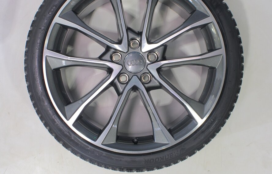 Audi Audi A4 S4 B9 8W 19-Zoll-Felgen Hankook Winterkompletträder Neu Original