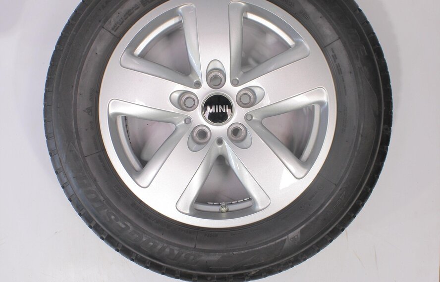 Mini Mini Countryman F60 517 16-Zoll Bridgestone Winterkompletträder Original