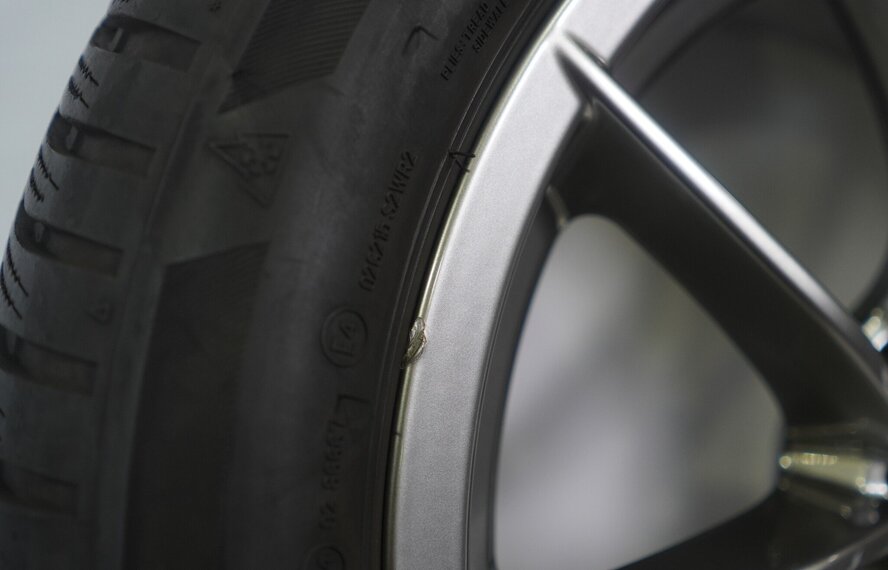 BMW BMW Z4 G29 768 17-Zoll-Felgen Bridgestone Runflat Winterkompletträder Original