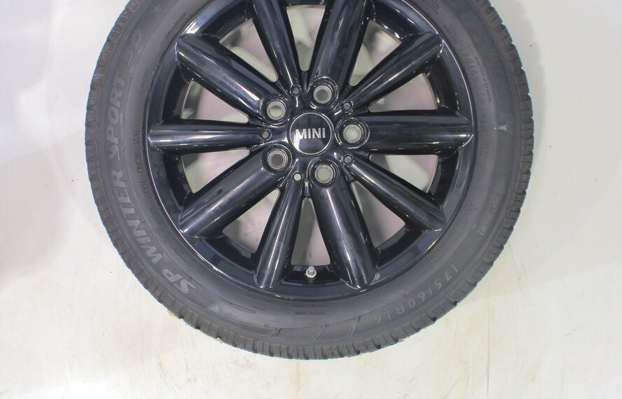 Mini Mini Cooper / S / One / Cabrio F55 F56 F57 508 16-Zoll-Felgen Dunlop Runflat Winterkompletträder Original