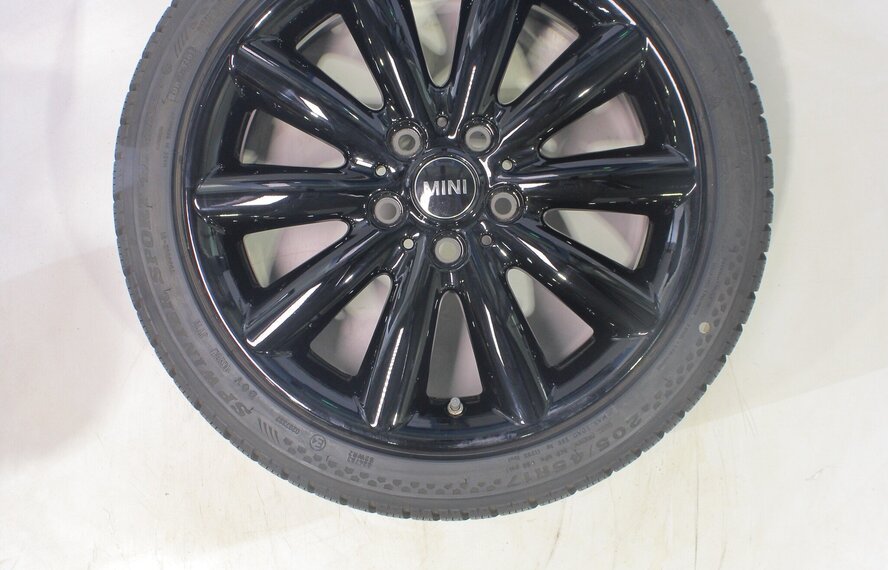 Mini Mini Cooper / S / One / Cabrio F55 F56 F57 499 17-Zoll-Felgen Dunlop Runflat Winterkompletträder Original