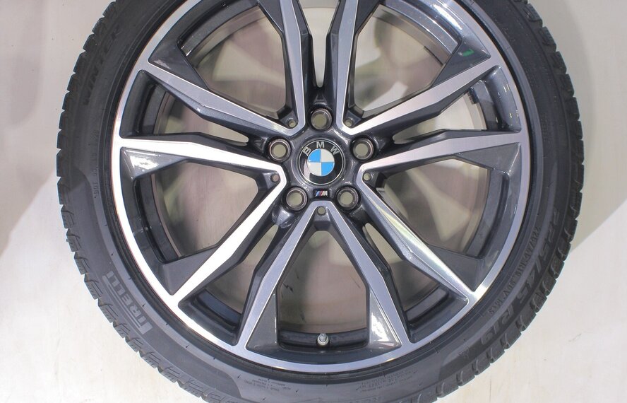 BMW BMW X1 F48 X2 F39 715M 19-Zoll Felgen Pirelli Runflat Winterkompletträder Neu Original