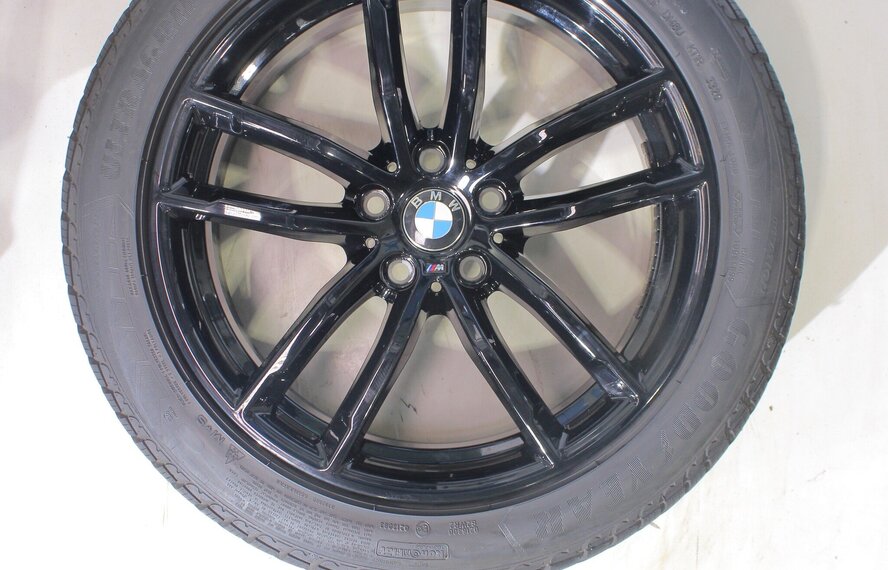 BMW BMW 5er G30 G31 8er G14 G15 G16 662M 18-Zoll-Felgen Goodyear Runflat Winterkompletträder Original
