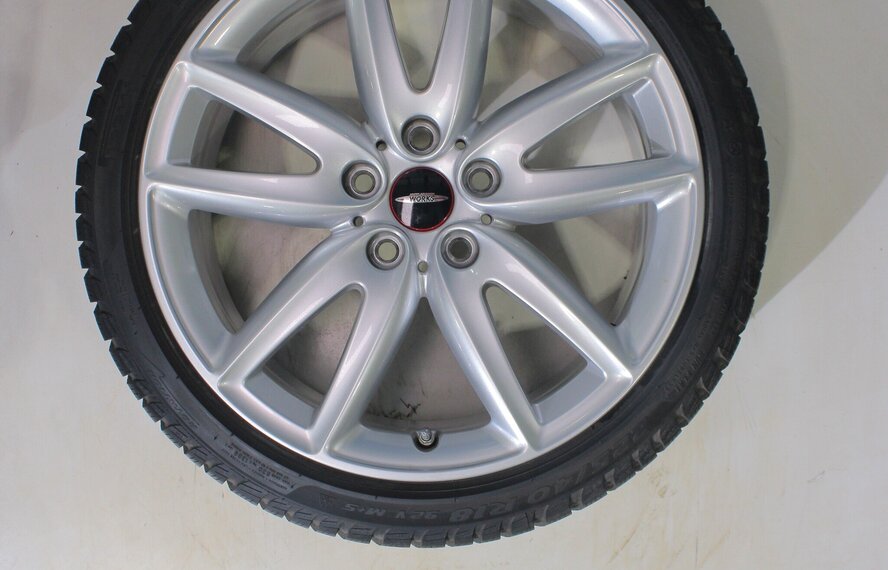 Mini Mini Clubman F54 JCW815 18-Zoll Felgen Pirelli Runflat Winterkompletträder Original