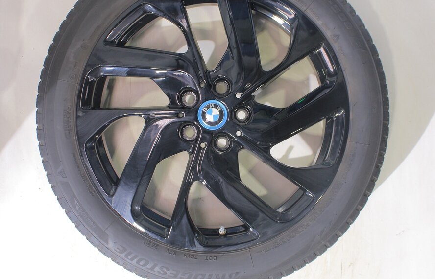 BMW BMW i3s 428 19-Zoll-Felgen Bridgestone Winterkompletträder Original