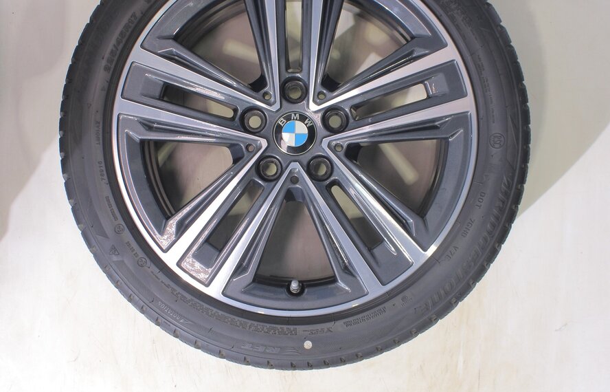 BMW BMW 1 2er F40 F44 2er Gran Coupe 548 17-Zoll-Felgen Bridgestone Runflat Winterkompletträder Original