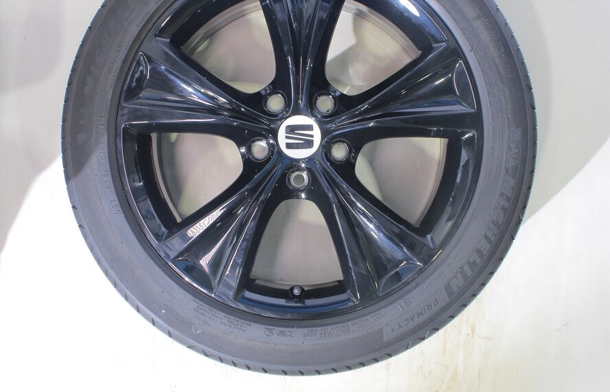 Seat Seat Leon 17-Zoll-Felgen Michelin Sommerkompletträder Original