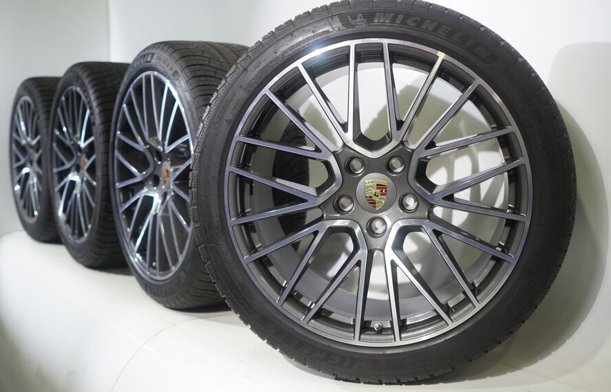 Porsche Porsche Cayenne E3 21-Zoll-Felgen Michelin Winterkompletträder Original