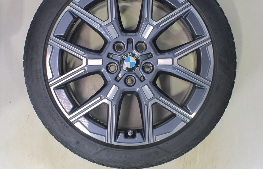 BMW BMW 1er F70 974 18-Zoll-Felgen Goodyear Winterkompletträder Original