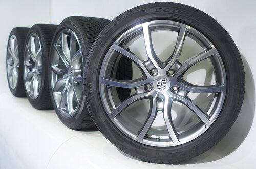 Porsche Porsche Cayenne E3 21-Zoll-Felgen Pirelli Winterkompletträder Original Porsche Porsche Cayenne E3 21-Zoll-Felgen Pirelli Winterkompletträder Original