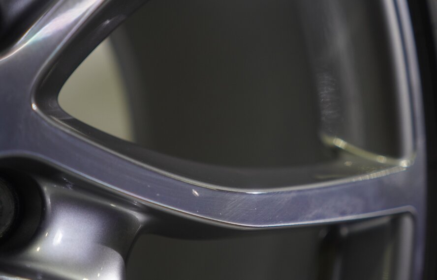 Porsche Porsche Cayenne E3 21-Zoll-Felgen Pirelli Winterkompletträder Original