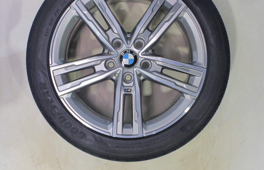 BMW BMW 1 2er F40 F44 2er Gran Coupe 550M 17-Zoll-Felgen Goodyear Sommerkompletträder Original