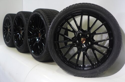 Porsche Porsche Cayenne E3 21-Zoll-Felgen Pirelli Winterkompletträder Neu Original Porsche Porsche Cayenne E3 21-Zoll-Felgen Pirelli Winterkompletträder Neu Original