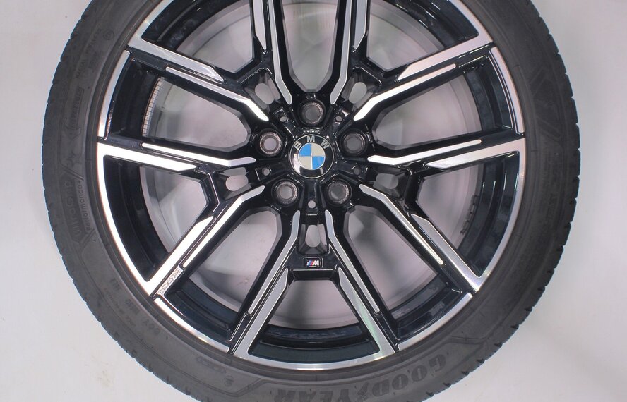 BMW BMW 4er i4 G26 859M 19-Zoll-Felgen Goodyear Winterkompletträder Original