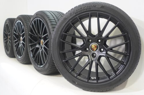 Porsche Porsche Cayenne E3 21-Zoll-Felgen Pirelli Winterkompletträder Original