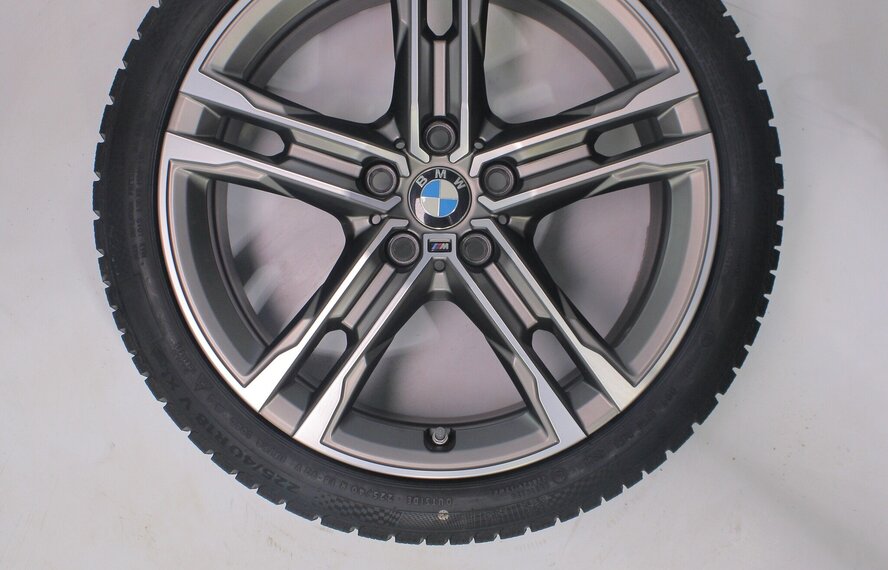 BMW BMW 1 2er F40 F44 2er Gran Coupe 556M 18-Zoll Felgen Continental Runflat Winterkompletträder Original