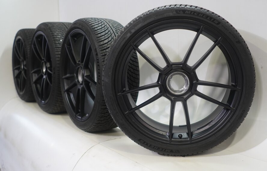 Porsche Porsche 911 992 GTS 20 & 21 Zoll Felgen Michelin Winterkompletträder Original