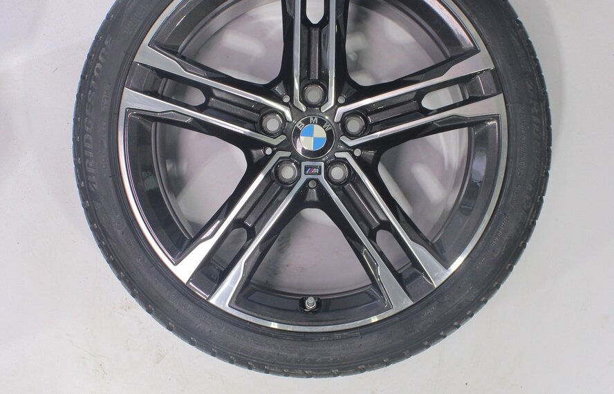 BMW BMW 1 2er F40 F44 2er Gran Coupe 556M 18-Zoll-Felgen Bridgestone Runflat Winterkompletträder Neu Original