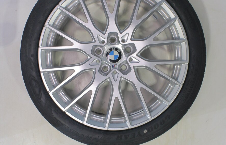 BMW BMW 1er 2er F70 F74 1085M 19-Zoll-Felgen Goodyear Sommerkompletträder Original
