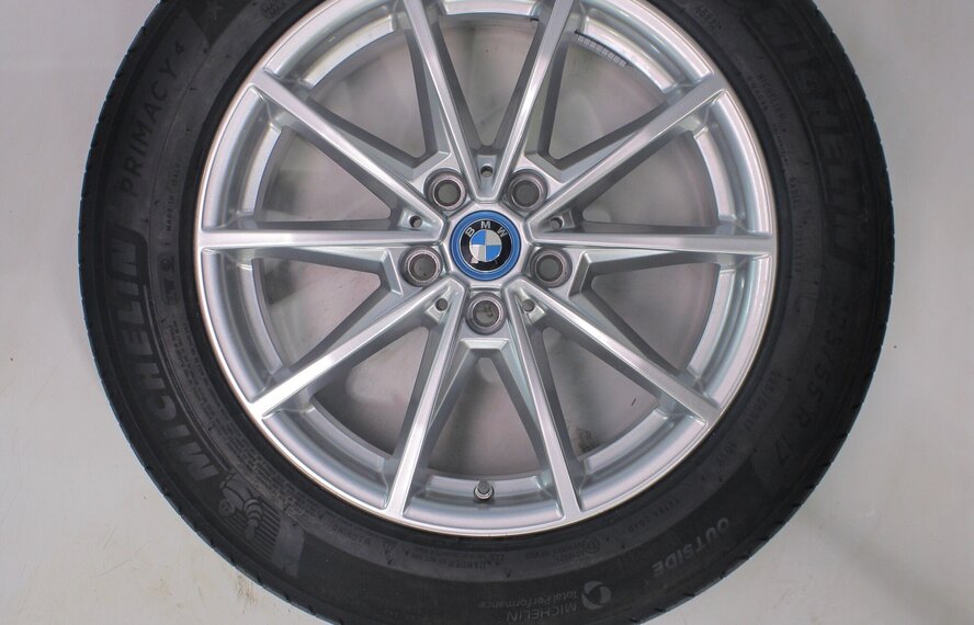 BMW BMW 4er i4 G26 851 17-Zoll-Felgen Michelin Sommerkompletträder Original