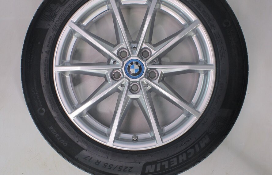 BMW BMW 4er i4 G26 851 17-Zoll-Felgen Michelin Sommerkompletträder Original