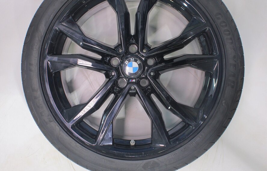 BMW BMW X1 F48 X2 F39 715M 19-Zoll-Felgen Goodyear Sommerkompletträder Original