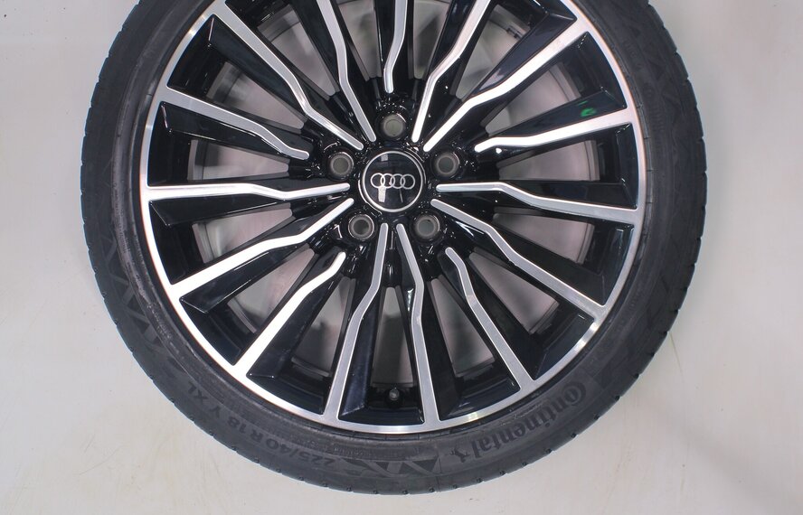 Audi Audi A3 8V 18-Zoll-Felgen Continental Sommerkompletträder Neu Original